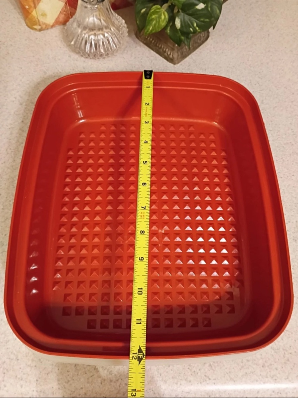 Vintage Tupperware Plastic Covered Marinade container Orange and Cream - Picture 6 of 6